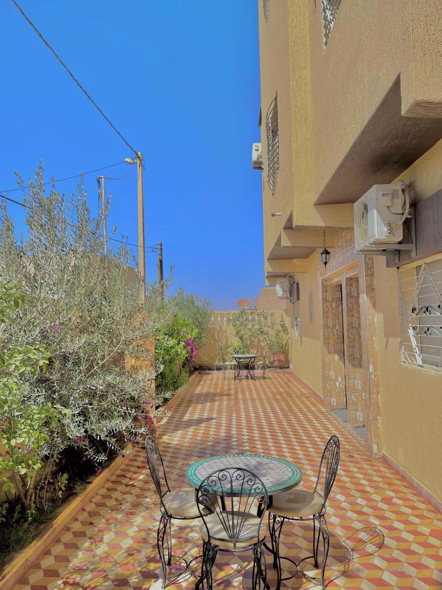Luxury Family Apartment Merzouga Exterior photo